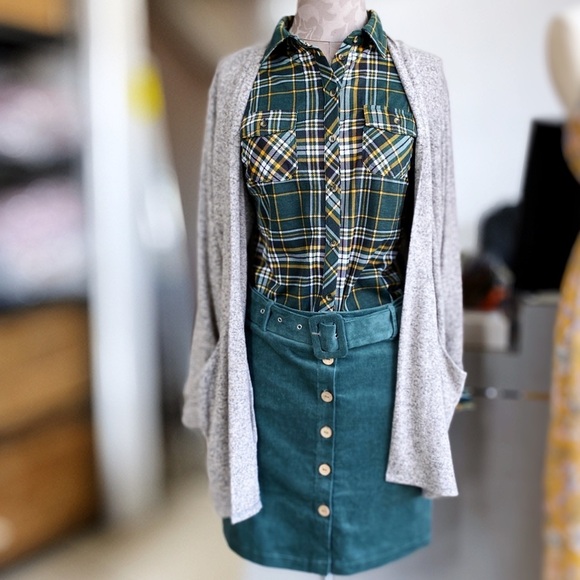 Chocolate Belted Corduroy Miniskirt NWT - Green - Picture 2 of 7